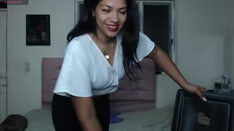 Snapshot of makennaa_1 chatting on 25, 5, 2026 MAKENNAA online show from 25, 5, 2026