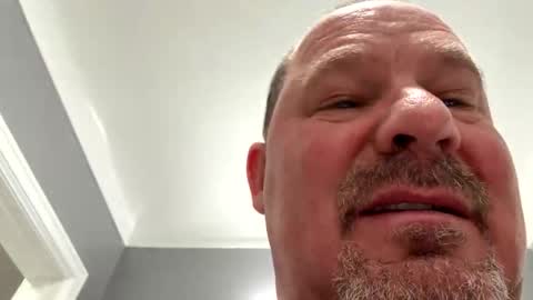 makeyousquirt1969 online show from 10, 3, 2026