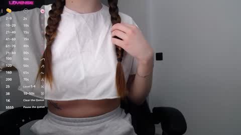 Makiima online show from 30, 1, 2025