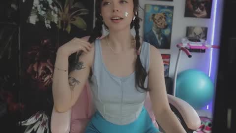 MakiyahBelle online show from 10, 2, 2026