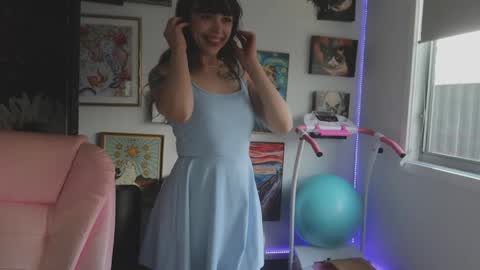 Snapshot of makiyahbelle2 chatting on 30, 4, 2026 MakiyahBelle online show from 30, 4, 2026