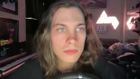 Makoto Himari online show from 13, 3, 2026