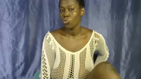 malaika_musa online show from 27, 4, 2026