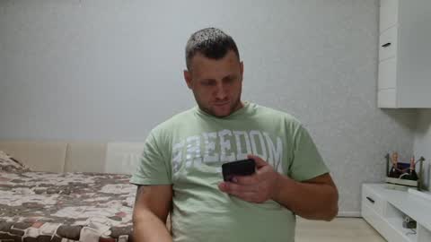 malchyshka online show from 17, 12, 2024