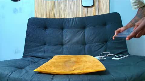 Malcom online show from 14, 10, 2025