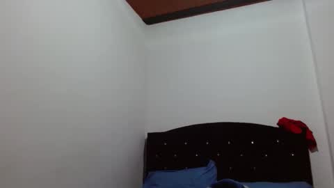 Snapshot of maleiwaa chatting on 1, 5, 2026 maleiwaa online show from 1, 5, 2026
