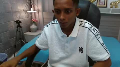 malik20_ online show from 29, 4, 2026