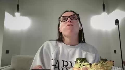 malina568708 online show from 27, 12, 2024