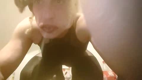 malinowy85 online show from 10, 3, 2026