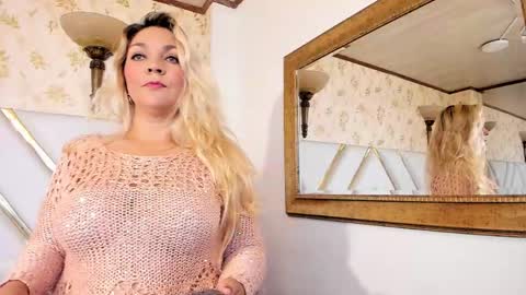 Snapshot of malorysweet chatting on 10, 5, 2026 MalorySweet online show from 10, 5, 2026