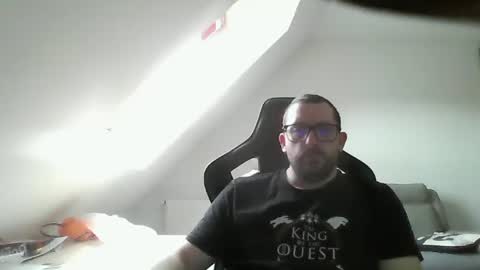 Snapshot of malou2927 chatting on 15, 12, 2024 breton online show from 15, 12, 2024