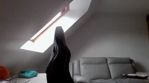 Snapshot of malou2927 chatting on 30, 12, 2024 breton online show from 30, 12, 2024