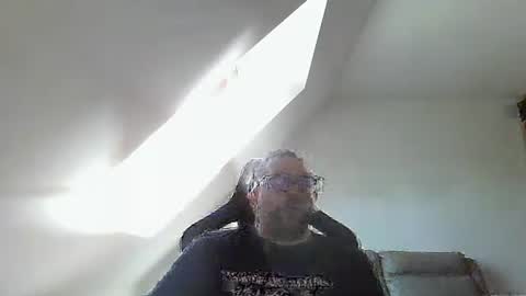 Snapshot of malou2927 chatting on 17, 10, 2025 breton online show from 17, 10, 2025