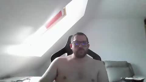 Snapshot of malou2927 chatting on 30, 10, 2025 breton online show from 30, 10, 2025