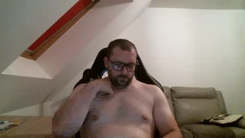 Snapshot of malou2927 chatting on 16, 7, 2026 breton online show from 16, 7, 2026