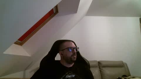 Snapshot of malou2927 chatting on 1, 8, 2026 breton online show from 1, 8, 2026