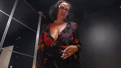 ioana love online show from 13, 7, 2026