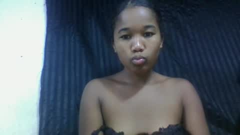 mamieriela online show from 7, 2, 2026