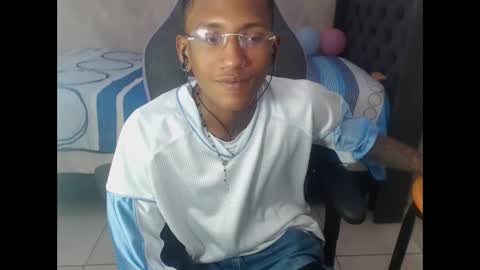 man_san11 online show from 12, 1, 2025