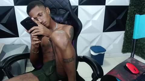 man_san11 online show from 10, 3, 2025