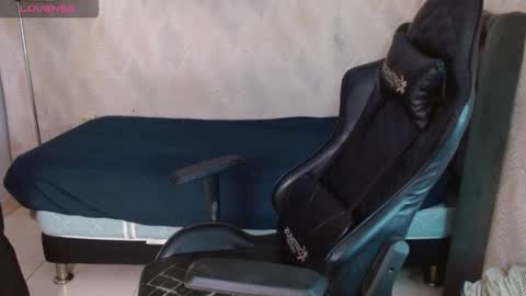 man_san11 online show from 22, 9, 2025