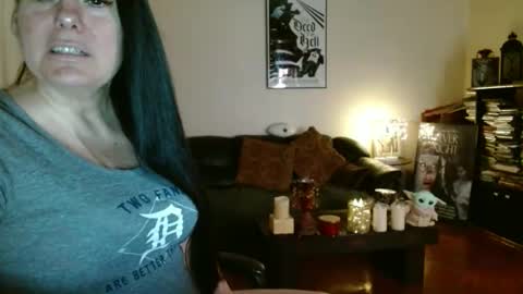 Snapshot of mandaloriangirlsfight chatting on 8, 3, 2026 mandaloriangirlsfight online show from 8, 3, 2026