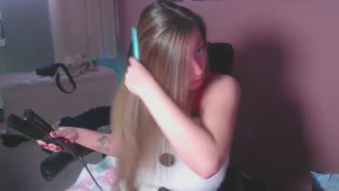 MandyBabyXXX online show from 17, 12, 2025