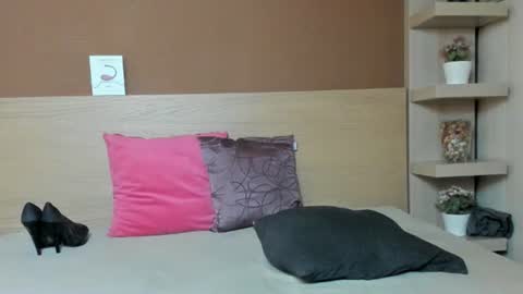 Snapshot of mandymansion chatting on 23, 9, 2025 MandyMansion online show from 23, 9, 2025