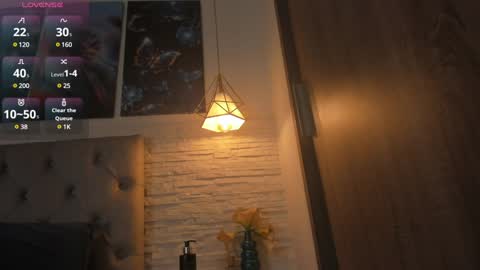 Mandy Val online show from 13, 12, 2024