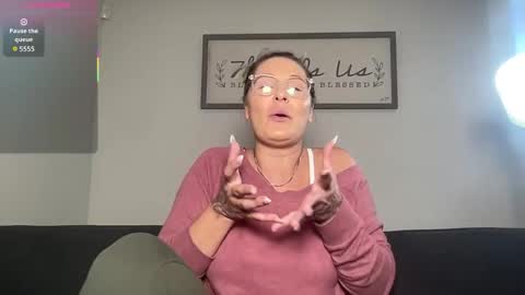 Snapshot of mandyrheaa chatting on 1, 12, 2025 Mandy online show from 1, 12, 2025