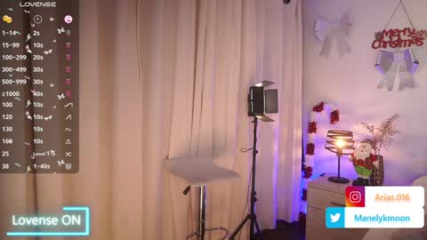 Snapshot of manelyk_10 chatting on 10, 12, 2024 online show from 10, 12, 2024