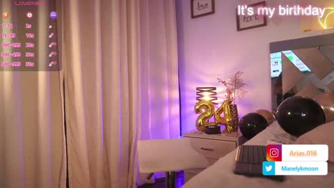 Snapshot of manelyk_10 chatting on 7, 1, 2025 online show from 7, 1, 2025