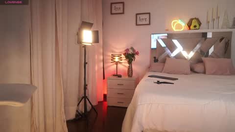 Snapshot of manelyk_10 chatting on 13, 1, 2025 online show from 13, 1, 2025