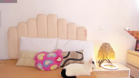 Snapshot of manelyk_10 chatting on 5, 11, 2025 online show from 5, 11, 2025