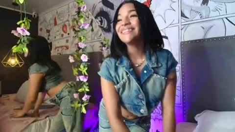 Snapshot of manelyk_evanss chatting on 13, 5, 2026 manelyk_evanss online show from 13, 5, 2026