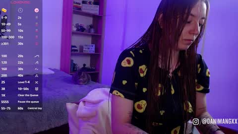 Snapshot of mangxx chatting on 13, 10, 2025 Danny online show from 13, 10, 2025