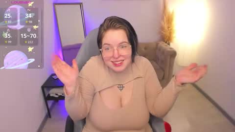 manic_pixie_ online show from 21, 3, 2026