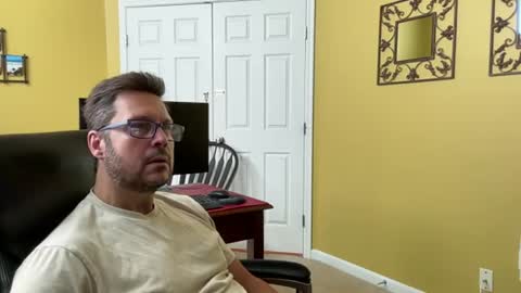 Snapshot of mankav73 chatting on 25, 7, 2026 mankav73 online show from 25, 7, 2026
