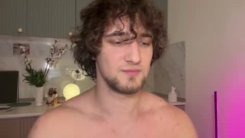 Snapshot of manolein chatting on 1, 12, 2025 manolein online show from 1, 12, 2025