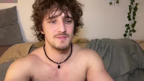 Snapshot of manolein chatting on 5, 3, 2026 manolein online show from 5, 3, 2026