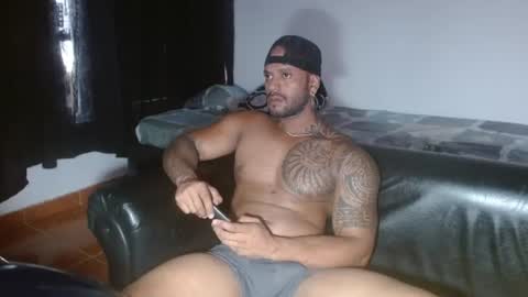 Snapshot of manolofitt chatting on 11, 6, 2026 Manolo online show from 11, 6, 2026