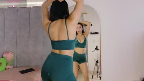 Manu  online show from 25, 4, 2026