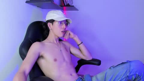 Manuel online show from 20, 2, 2025