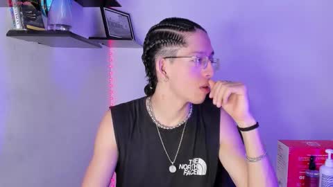 Manuel online show from 12, 11, 2025