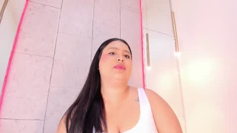 maralinette22 online show from 23, 6, 2026