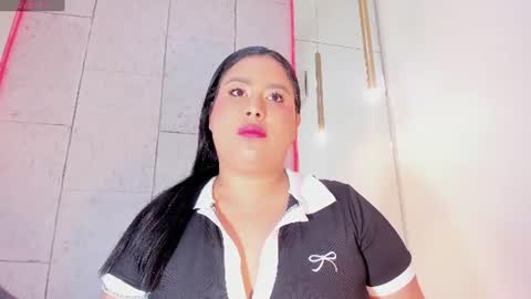 maralinette22 online show from 15, 7, 2026