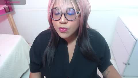 Snapshot of marasilk chatting on 11, 6, 2026 Mara Silk online show from 11, 6, 2026