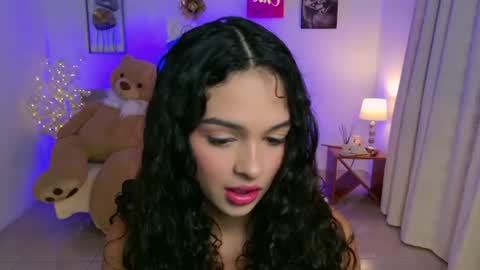 Snapshot of maravelvett chatting on 1, 7, 2026 Mara online show from 1, 7, 2026
