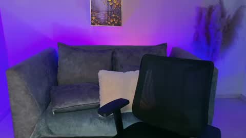 Snapshot of maravelvett chatting on 13, 7, 2026 Mara online show from 13, 7, 2026