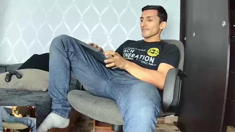 Marck  Independent model  online show from 10, 3, 2025